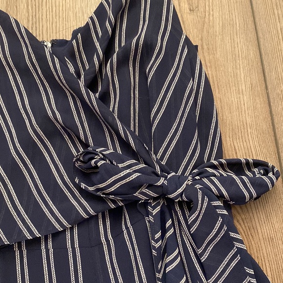 Michael Kors jumpsuit  size L - Picture 4 of 14